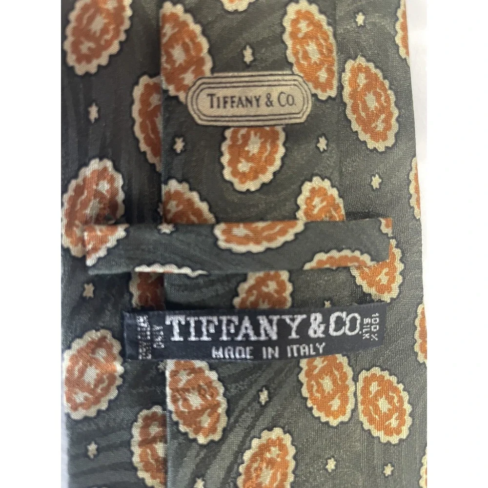 Tiffany & Co. Made In Italy Brown Paisley‎ Sz 57